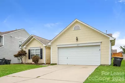 2017 Clear Brooke Drive, Kannapolis, NC 28083 - Photo 2