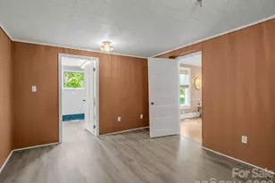 363 Etowah School Rd, Hendersonville, NC 28739 - Photo 24