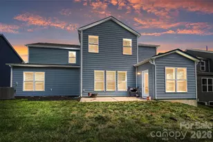 1136 Dorsey Dr, Fort Mill, SC 29715 - Photo 2