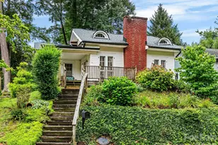 27 Warwick Rd, Asheville, NC 28803 - Photo 2