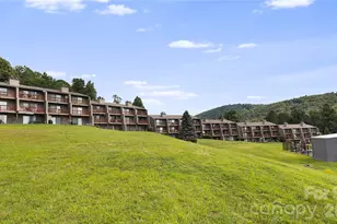 2881 White Oak Mountain Rd, Columbus, NC 28722 - Photo 16