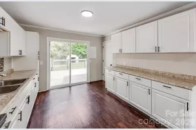 331 Park Road, Albemarle, NC 28001 - Photo 8