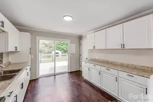 331 Park Rd, Albemarle, NC 28001 - Photo 8