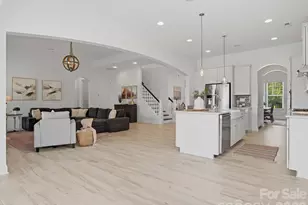 5008 Lydgate Dr, Waxhaw, NC 28173 - Photo 8