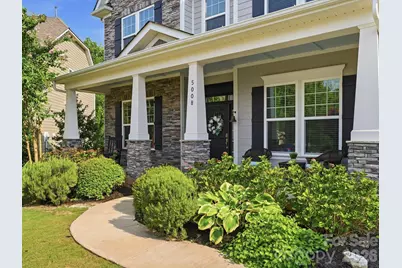 5008 Lydgate Drive, Waxhaw, NC 28173 - Photo 2