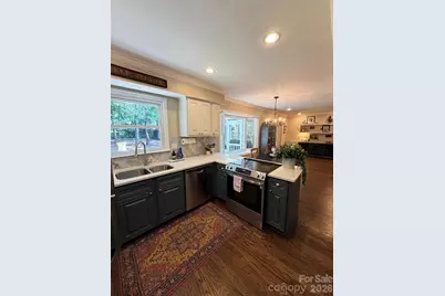 8929 Gamesford Drive, Charlotte, NC 28277 - Photo 16