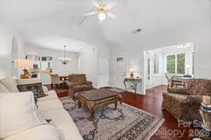 11334 Olde Turnbury Ct, Charlotte, NC 28277 - Photo 4