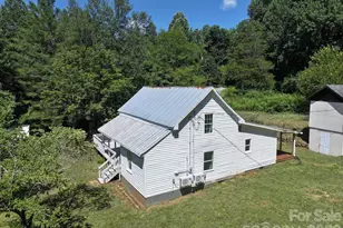 218 Garland Buchanan Rd, Sylva, NC 28779 - Photo 4