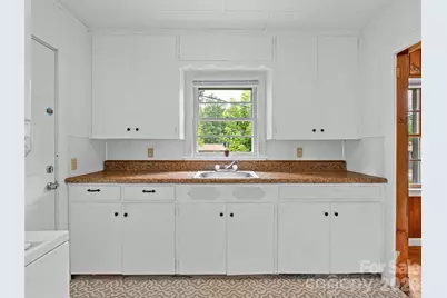 111-113 Stewart Street, Hendersonville, NC 28792 - Photo 46