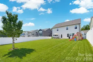 5016 Mooreland Oaks Way, Mount Holly, NC 28120 - Photo 32
