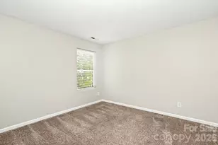3219 Decapolis Dr, Charlotte, NC 28215 - Photo 24