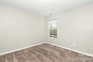 3219 Decapolis Dr, Charlotte, NC 28215 - Photo 22