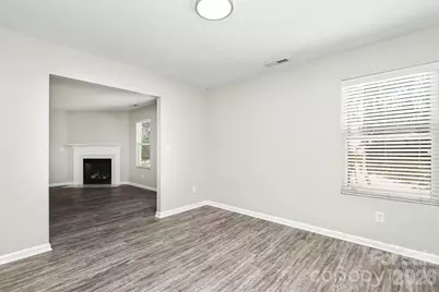 3219 Decapolis Drive, Charlotte, NC 28215 - Photo 8