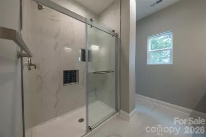 317 Old Airport Road #33, Statesville, NC 28677 - Photo 14