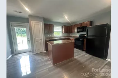 5014 Merwyn Avenue, Charlotte, NC 28215 - Photo 2