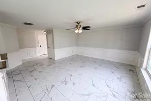 5732 Wallace Cabin Dr, Charlotte, NC 28212 - Photo 10
