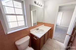 5732 Wallace Cabin Dr, Charlotte, NC 28212 - Photo 18