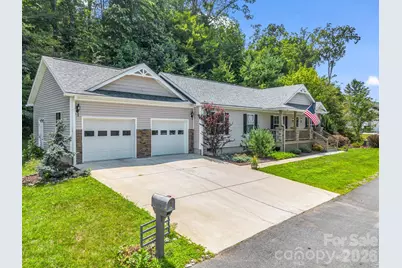 101 Plato Place, Etowah, NC 28729 - Photo 2