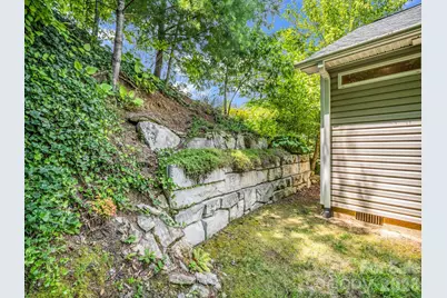 101 Plato Place, Etowah, NC 28729 - Photo 6