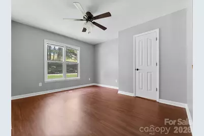 218 Junaluska Oaks Drive, Waynesville, NC 28786 - Photo 10