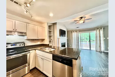 3306 Selwyn Farms Lane #7, Charlotte, NC 28209 - Photo 6