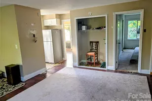 75 Jolly Ln, Hendersonville, NC 28739 - Photo 6