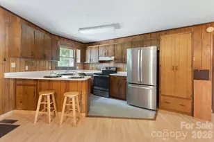 188 Woodfern Dr, Maggie Valley, NC 28751 - Photo 2