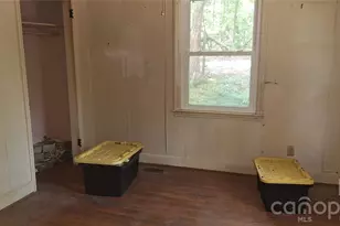 1036 Curve View Rd, Lincolnton, NC 28092 - Photo 14