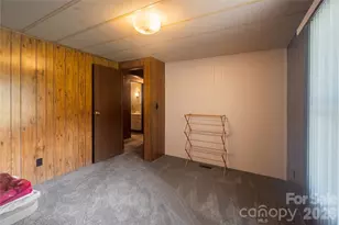 9606 Walkers Ferry Rd, Charlotte, NC 28214 - Photo 18