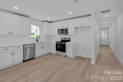 510 E Second Avenue, Gastonia, NC 28054 - Photo 4