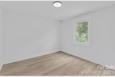 510 E Second Avenue, Gastonia, NC 28054 - Photo 14