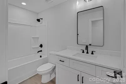 520 E Second Avenue, Gastonia, NC 28054 - Photo 10