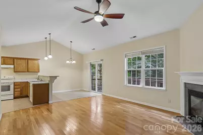 102 Woodcreek Circle, Swannanoa, NC 28778 - Photo 8