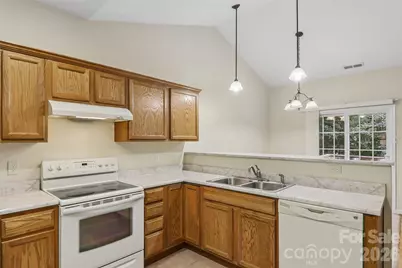 102 Woodcreek Circle, Swannanoa, NC 28778 - Photo 18