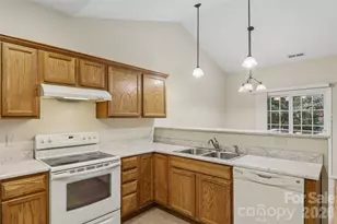 102 Woodcreek Cir, Swannanoa, NC 28778 - Photo 18
