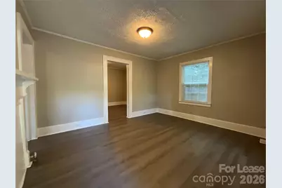 1034 Ridge Avenue, Gastonia, NC 28052 - Photo 2