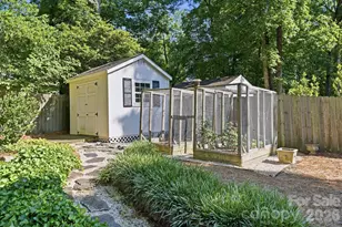 3901 Severn Ave, Charlotte, NC 28210 - Photo 48