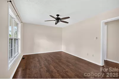10724 Kingsview Drive, Davidson, NC 28036 - Photo 8