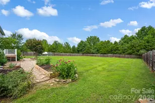 10724 Kingsview Dr, Davidson, NC 28036 - Photo 38