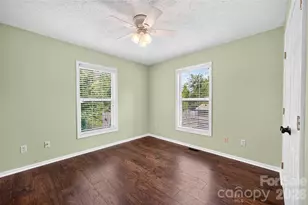 10724 Kingsview Dr, Davidson, NC 28036 - Photo 20