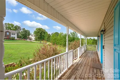 10724 Kingsview Drive, Davidson, NC 28036 - Photo 6