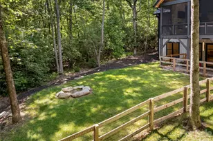 80 Maple Grove Ct, Hendersonville, NC 28792 - Photo 6