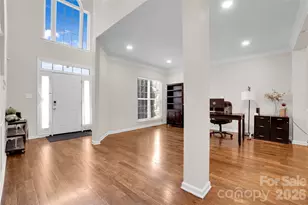 10706 Hellebore Rd, Charlotte, NC 28213 - Photo 6