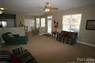 10132 Montrose Dr NW, Charlotte, NC 28269 - Photo 10