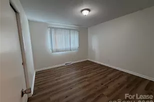 147 Crooked Ln, Statesville, NC 28625 - Photo 14