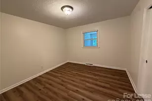 147 Crooked Ln, Statesville, NC 28625 - Photo 12