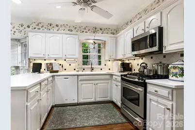 245 Medearis Drive, Charlotte, NC 28211 - Photo 16