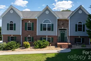 5395 Stonegate Farm Dr, Granite Falls, NC 28630 - Photo 1