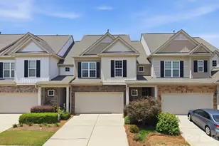 5842 Glassport Ln, Charlotte, NC 28210 - Photo 2