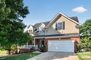 3105 Linkside Ct, Fort Mill, SC 29715 - Photo 2